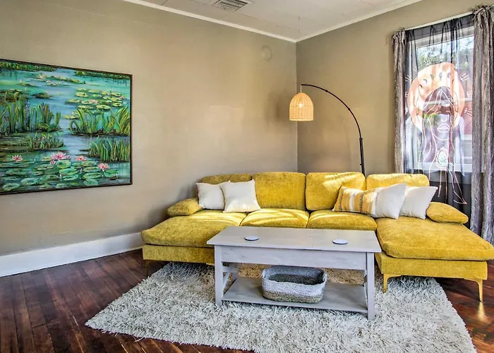 Bright Bisbee Cottage With Air Conditioning!