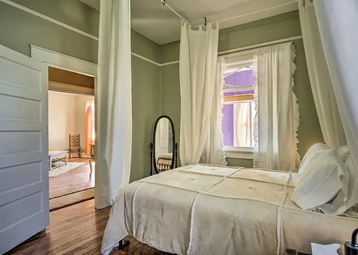 Bright Bisbee Cottage With Air Conditioning!
